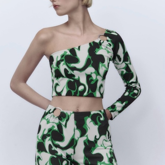 Zara jacquard one shoulder ring crop top - Picture 1 of 8